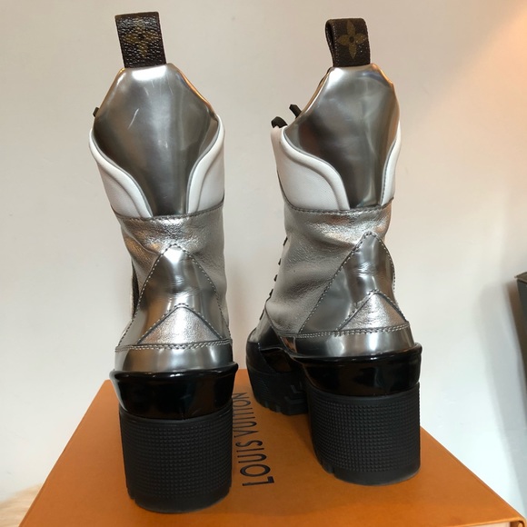 desert boots vuitton